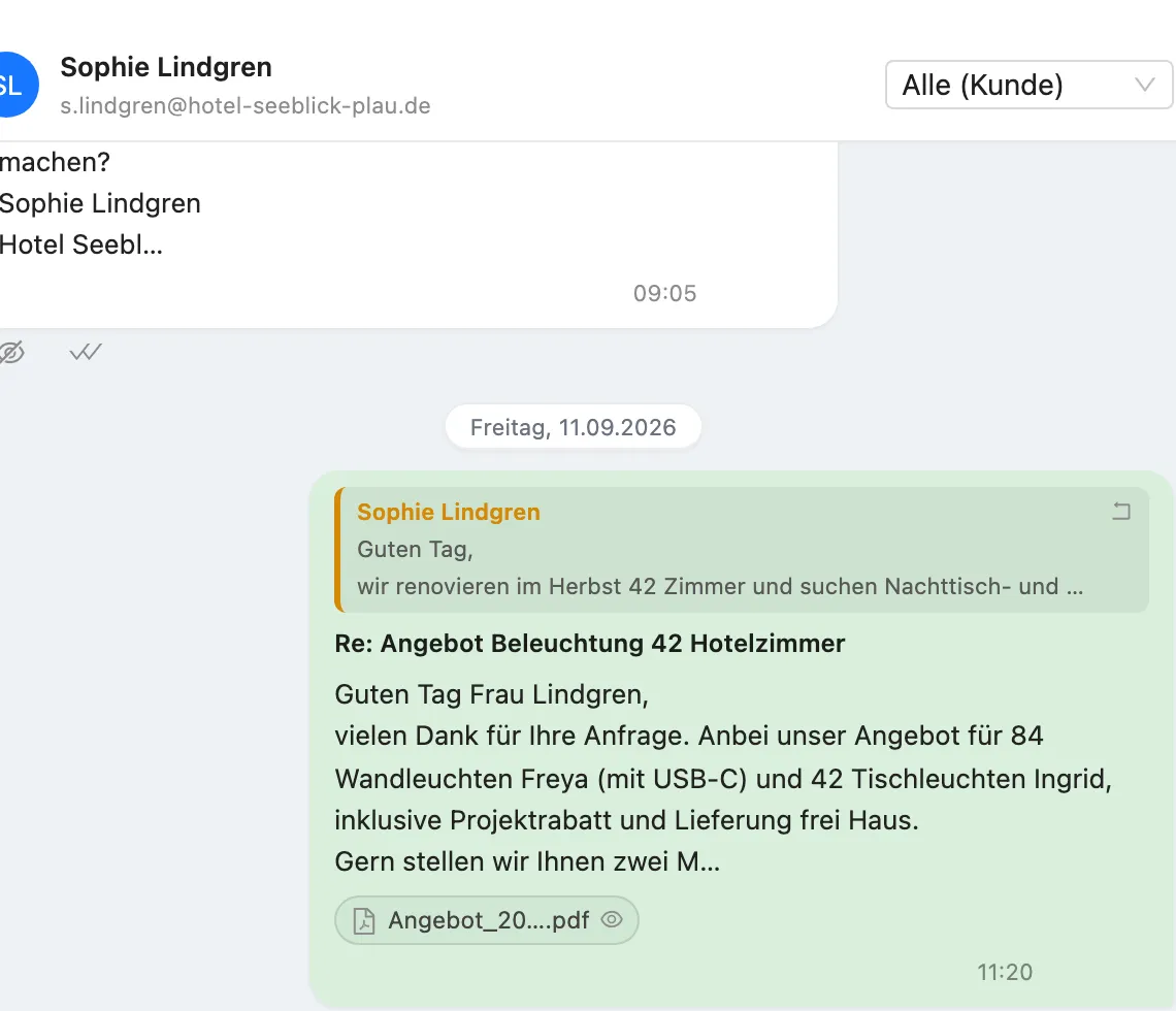 Ein Angebot als PDF-Anhang in einer gesendeten Nachricht, als kleiner Chip mit Vorschau-Symbol.